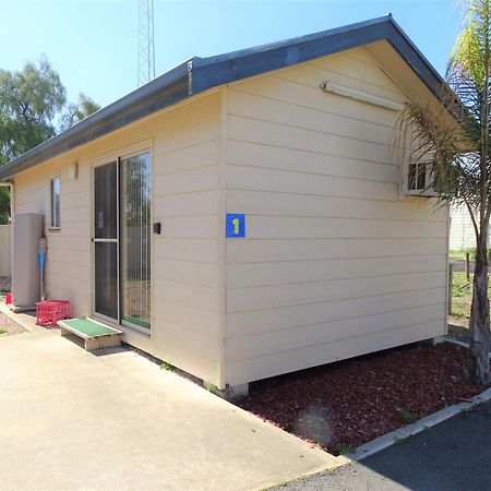 Moonta Bay Cabins Motel Port Moonta Exterior foto