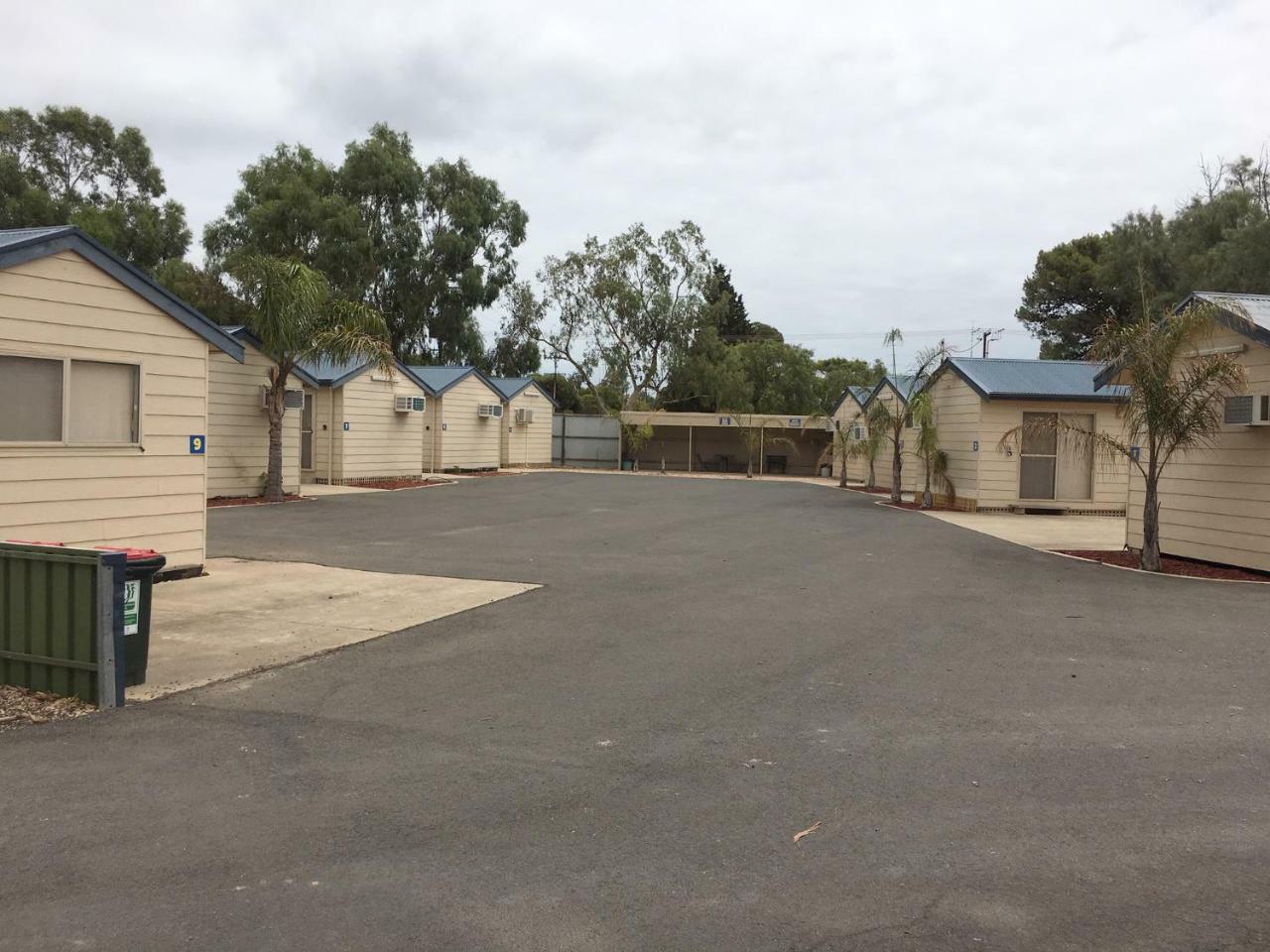 Moonta Bay Cabins Motel Port Moonta Exterior foto