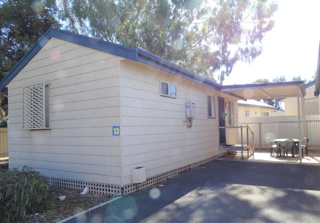 Moonta Bay Cabins Motel Port Moonta Exterior foto
